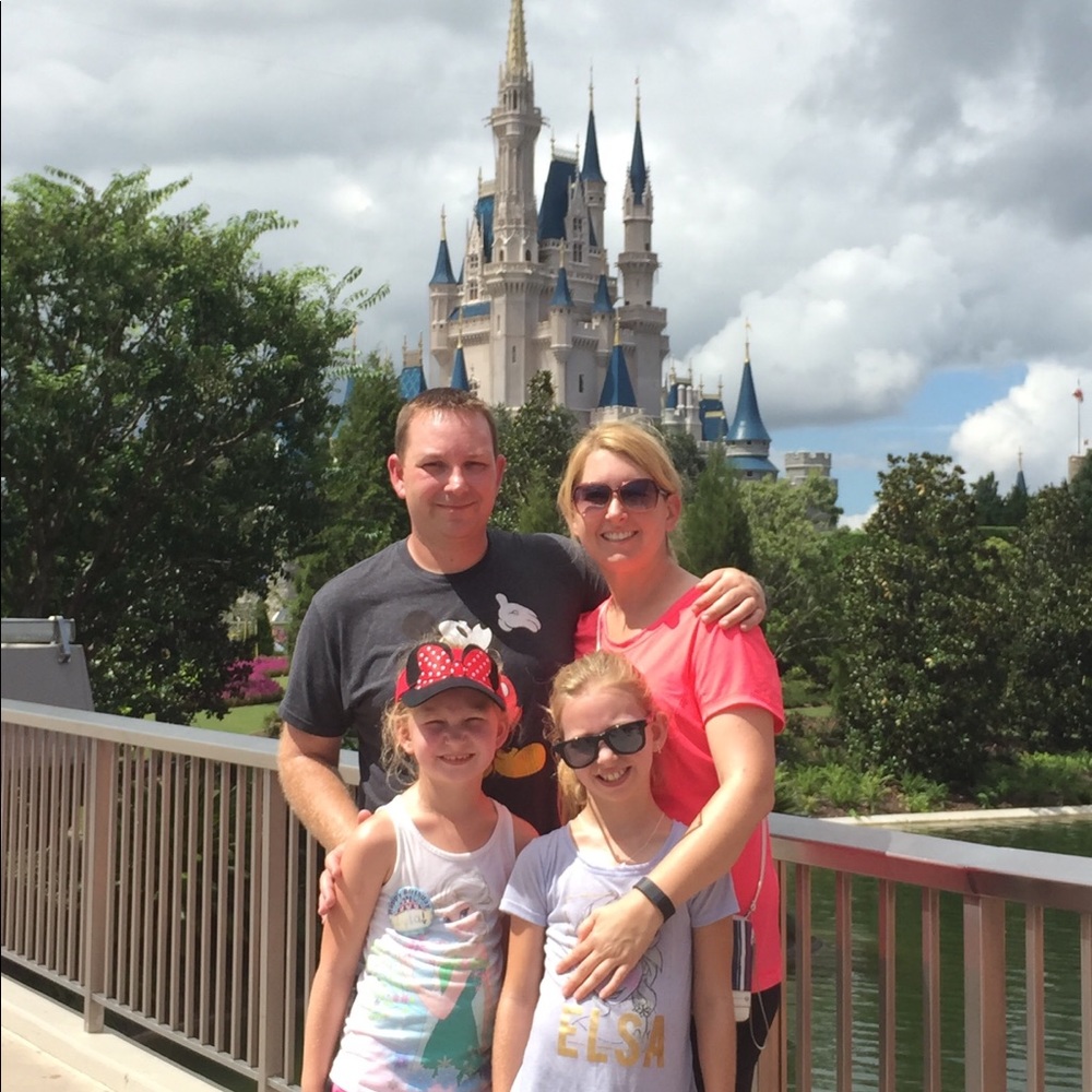 Meet your Posher, Julie